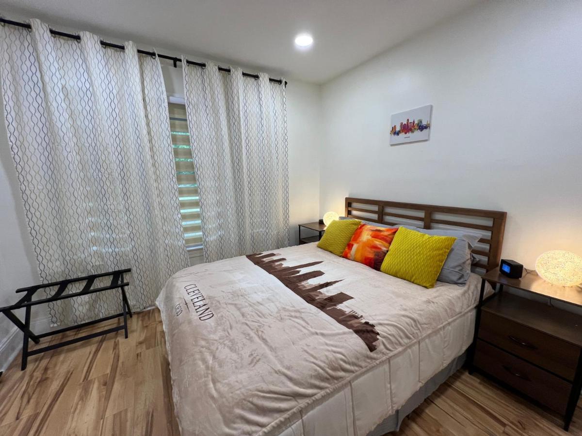 Trendy In Tremont, Cle Apartment Cleveland Ngoại thất bức ảnh